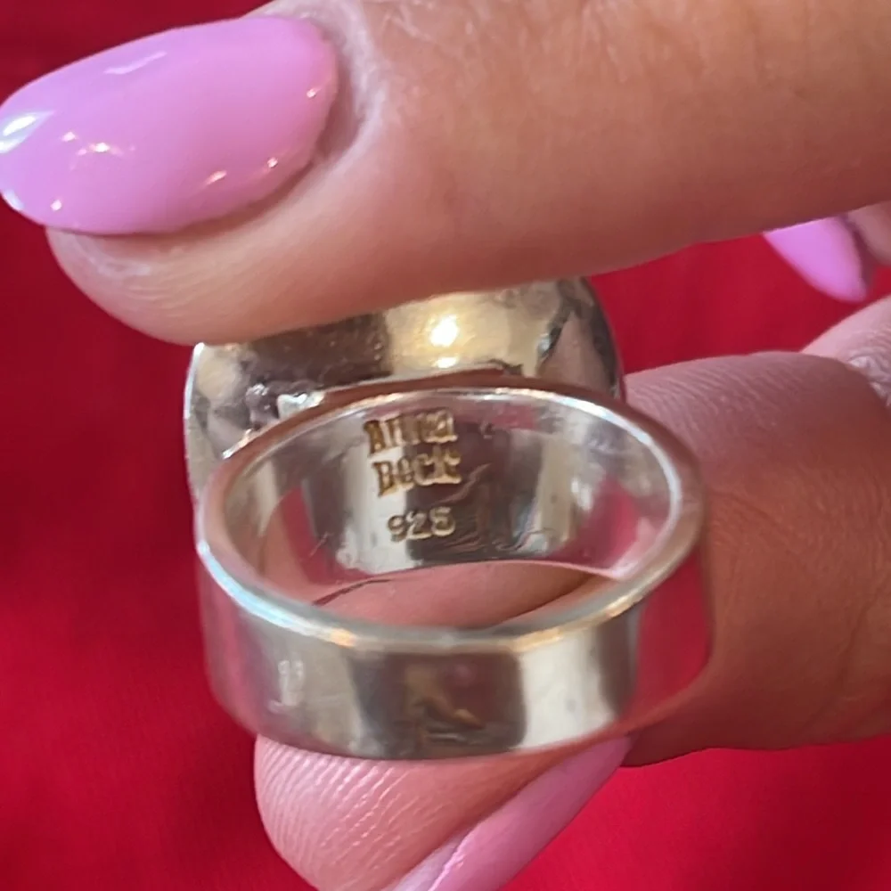 Anna Beck Rounded Square Ring - Picture 5 of 5